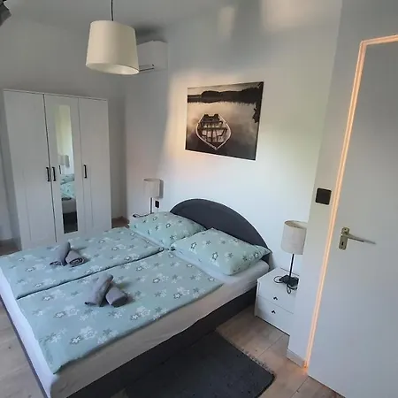 Soos -- Only For Relaxation, Not For Party! Lejlighed Siófok