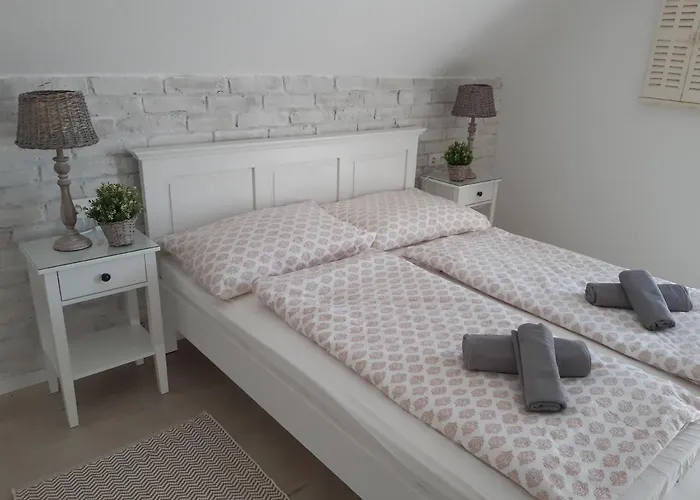 Διαμέρισμα Soos -- Only For Relaxation, Not For Party! *