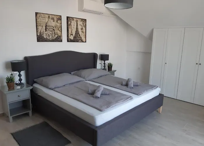 Soos -- Only For Relaxation, Not For Party! Διαμέρισμα *